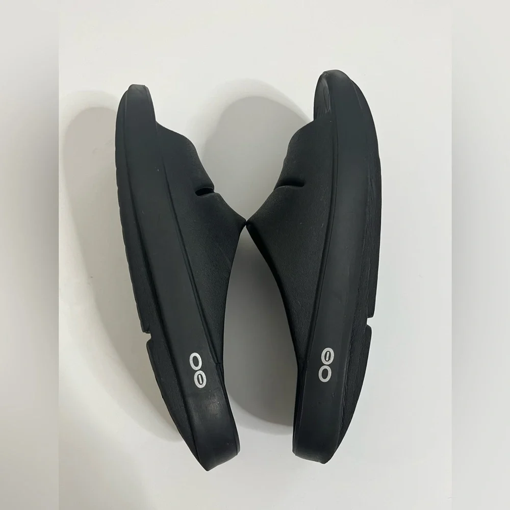 Oofos Ooahh Slides Black Size M 6 / W 8